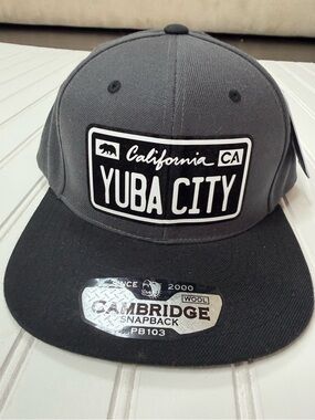 Yuba City California Snapback Hat - Gray/Black